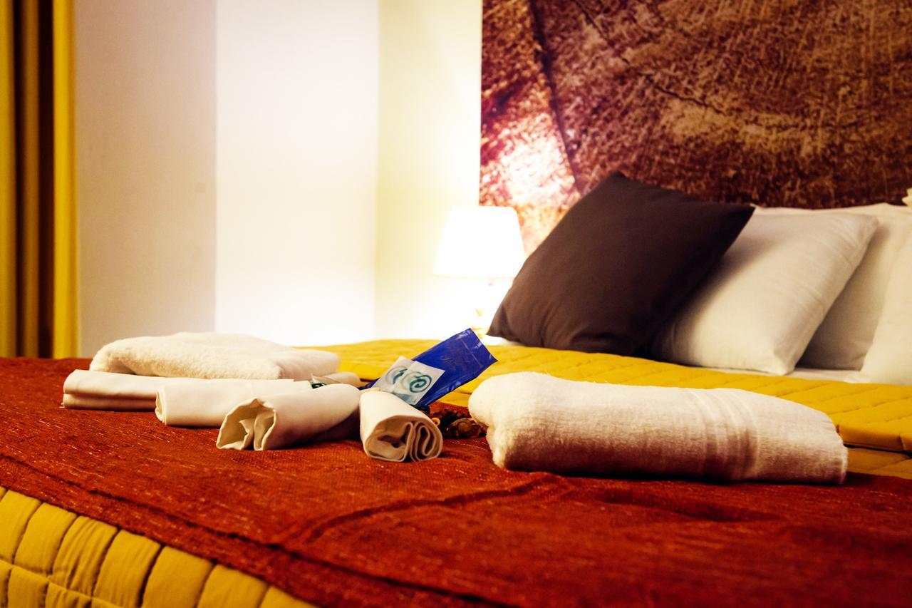 פרוזינונה Hotel Palombella & Restaurant מראה חיצוני תמונה